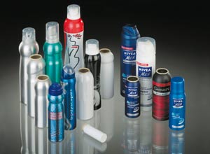 Vielfalt in der Anwendung wie auch in der Formgebung: Aerosoldosen laufen auf einen neuen Produktionsrekord zu. 