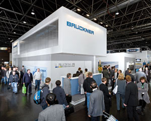 Brückner konnte auf dem Messestand Vertragsabschlüsse tätigen.
