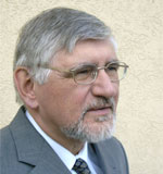 Jan Switten, langjähriger Begleiter der Kunststoffindustrie und als selbständiger Berater den nachwachsenden Rohstoffen sehr verbundener Experte und Mitglied der InnoNet Partners.