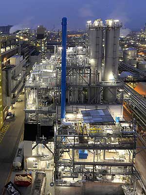 Im Werk Ludwigshafen hat die BASF ihre Produktionskapazitäten für bioabbaubare Kunststoffe deutlich ausgebaut.