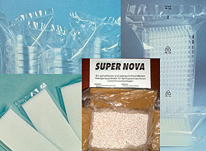 Das mechanisch-chemisch wirkende Reinigungsgranulat Supernova von Dreychem kann ein Schlüssel zu schnellen Materialwechseln bei der Blasfolienextrusion sein. 