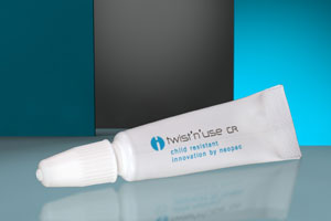 Laut Unternehmensangaben von Neopac verfügt die Laminattube "Twist'n'Use"branchenweit über den kleinsten zertifizierten kindersicheren Verschluss.