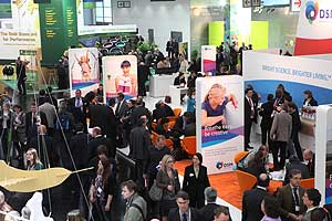 Volle Hallen und viele neue Produkte  die European Coatings Show 2011 war ein voller Erfolg für die Branche.