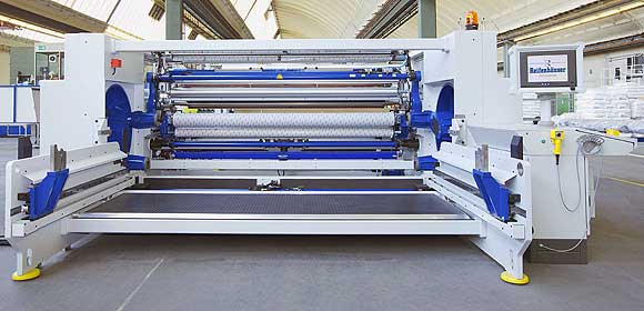 Dreharmwickler für Gießfolienanlage