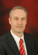 Carl-Michael Heüveldop verstärkt das Team von Atlantic Zeiser als Leiter der Business Unit Karten Systeme.