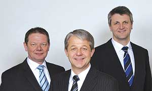 Die Managing Director der drei Divisionen von battenfeld-cincinnati ziehen positive Bilanz (v.l.n.r.): Rainer Kottmeier (Managing Director Construction), Walter M Häder (Managing Director Infrastructure) und Dr. Henning Stieglitz (Managing Director Packaging).