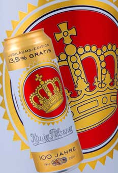 Die König-Brauerei feiert das 100-jährige Bestehen ihrer Premiummarke "König Pilsener" mit einem Schmuckstück der besonderen Art: die erste 568-ml-Getränkedose mit taktiler Bedruckung, die Ball Packaging Europe für den deutschen Markt produziert.