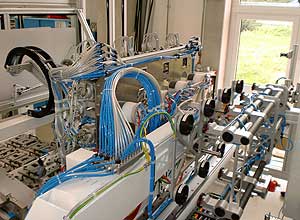 Inmould-Label-Technik: Automatisiert mit Waldorf Technik.