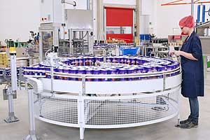In Bradford verfügt die Weidenhammer Packaging Group über eine Produktion mit höchsten Hygienestandards und Qualitätsmanagement auf allerneuestem Stand.