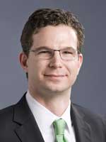 Geschäftsführer der Reifenhäuser Extrusion Technology GmbH & Co. KG ist Dr. Ing. Tim C. Pohl.