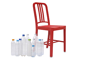 Im sogenannten 111 Navy Chair des US-Möbelherstellers Emeco kam der ausschließlich in den USA angebotene rezyklierte PET-Werkstoff Petra*+®+* zum Einsatz.