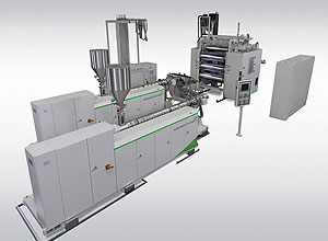 Kompakter High-Speed Extruder für hohe Ausstoßleistungen.