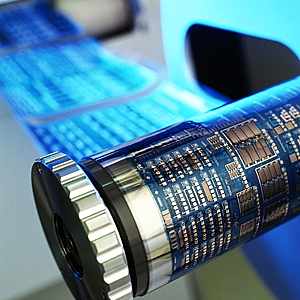 Ein effizientes und zuverlässiges Herstellungsverfahren: Die Rolle-zu-Rolle-Technologie.