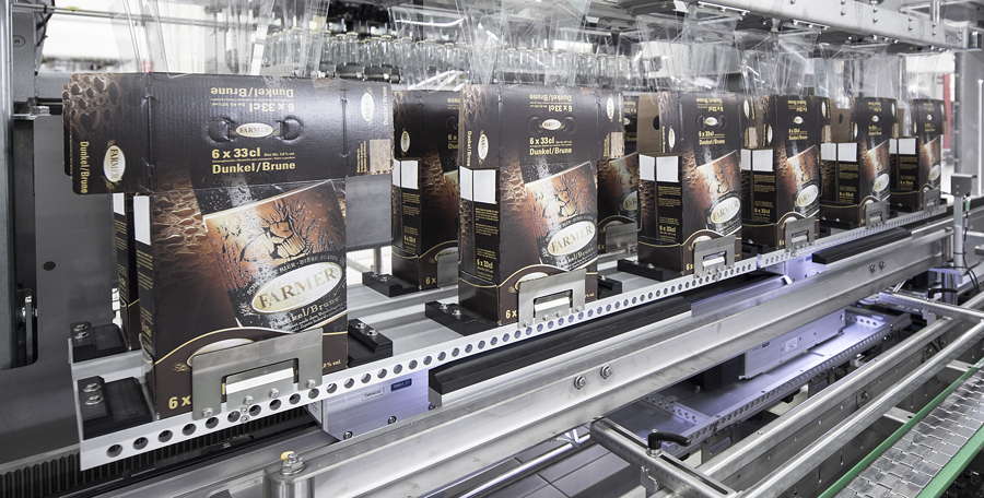Different product formats can be handled as well as different plastic cases.