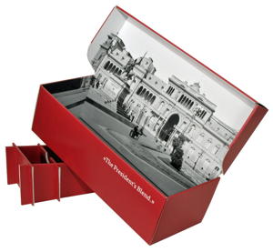 Flaschen korrekt verpackt. DS Smit bietet Workshop für optimierte Versandverpackungen.