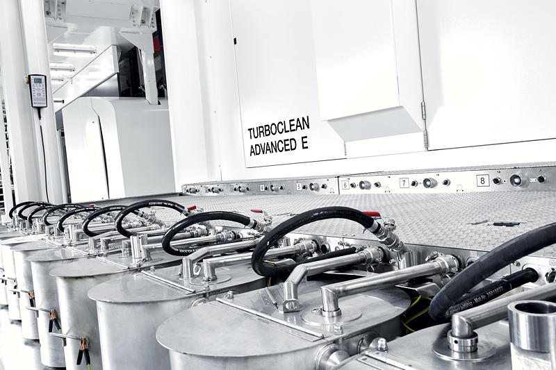 TURBOCLEAN ADVANCED E adds a sustainable variant to the system, with the additional advantage of low-maintenance electric pumps.