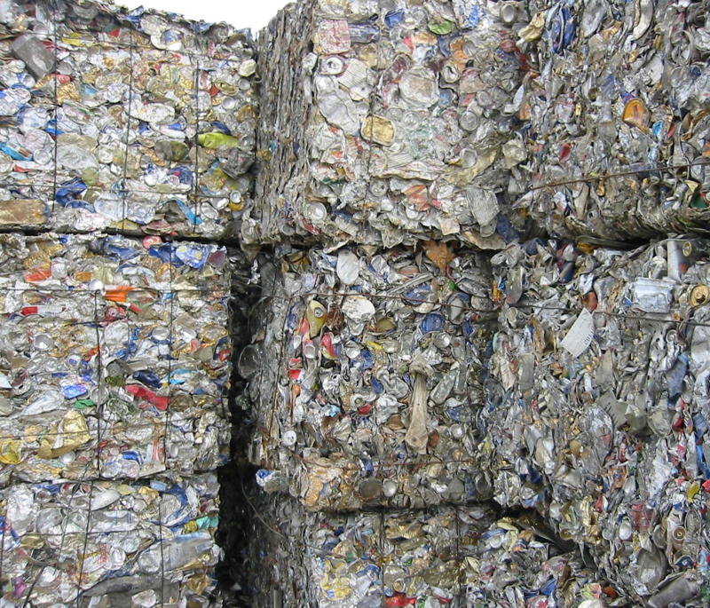 2017 wurden 8.000 t mehr Aluminium aus Verpackungssammlungen stofflich verwertet.

