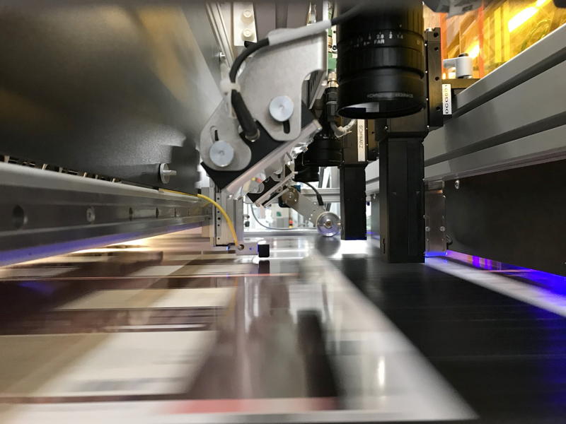 Mittels Highend-Sheetfed-Coding kombiniert rlc Offset- und Digitaltechnologie, um individuelle Verpackungslösungen zu kreieren.