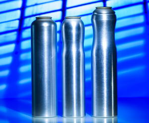 Gebürstetes Aluminium für Aerosoldosen.