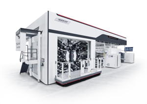 Besucher erleben die Premiere der neuesten Maschinengeneration Novoflex II im März bei W&H in Lengerich.