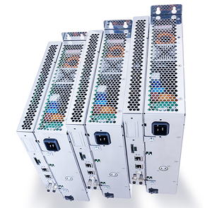 Schaltschrankfähige digitale Ultraschall-Generatoren mit Edelmetallgehäuse.
