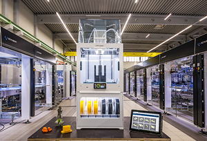 3D-Drucker von Ultimaker, der Kunden von Schubert vor Ort mit Formteilen versorgt.