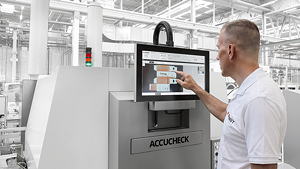 Das in Faltschachtel-Klebemaschinen vollständig integrierte ACCUCHECK System kontrolliert jede einzelne Verpackung, was eine Null-Fehler-Produktion sicherstellt.