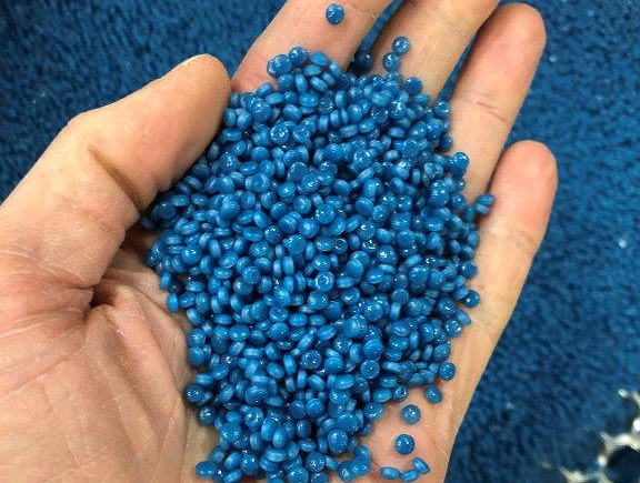 Regranulate aus PP-Folien streben deutlich höherer Qualität entgegen, auch dank Einsatz neuer Farbsysteme auf PU-Basis.