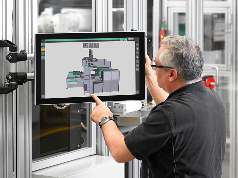 Bei der vollautomatischen Fertigung von Trinkbechern visualisiert das Scada-System Arburg Turnkey Control Module (ATCM) alle relevanten Prozess- und Qualitätsdaten.