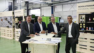 Das Team hinter den KURZ LABEL WEEKS zieht eine positive Bilanz. Im Bild (v.l.n.r.): Markus Hoffmann, Member of the Board, Senior Vice President Business Area Industrial & Business Area Application; Ljubisa Drinic, Head of Business Area Application; Stéphane Royère, Head of Business Area Packaging and Print; Jordi Giralt, Worldwide Business Development Director Digital Solutions.